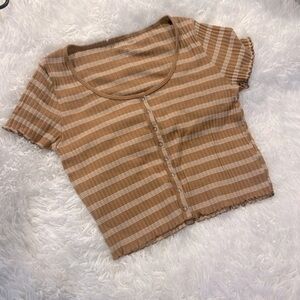 💕#s11 American eagle size large crop top b1